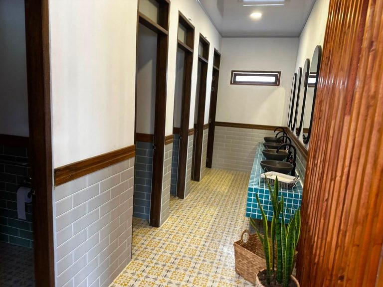 Local Comercial en Alquiler en Guatapé | 271 m² frente a la Represa