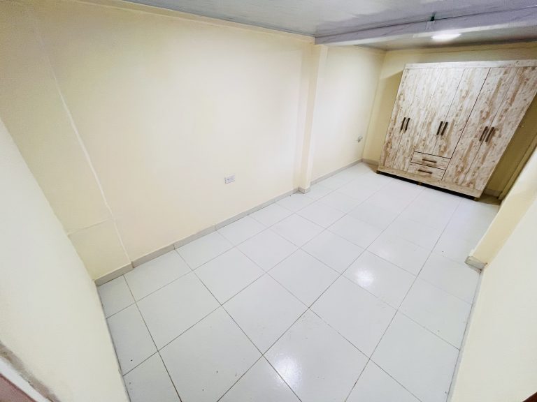 SE ARRIENDA CASA DE 2 HABITACIONES – SECTOR CALARCÁ