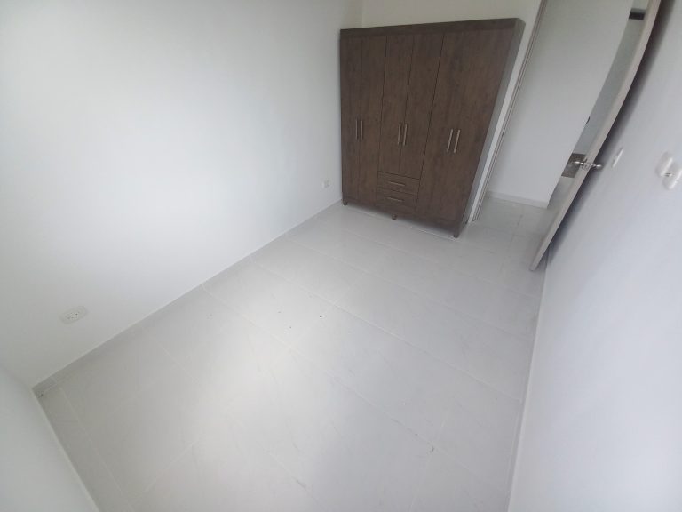 Se Arrienda Apartaestudio – Sector Oro Negro