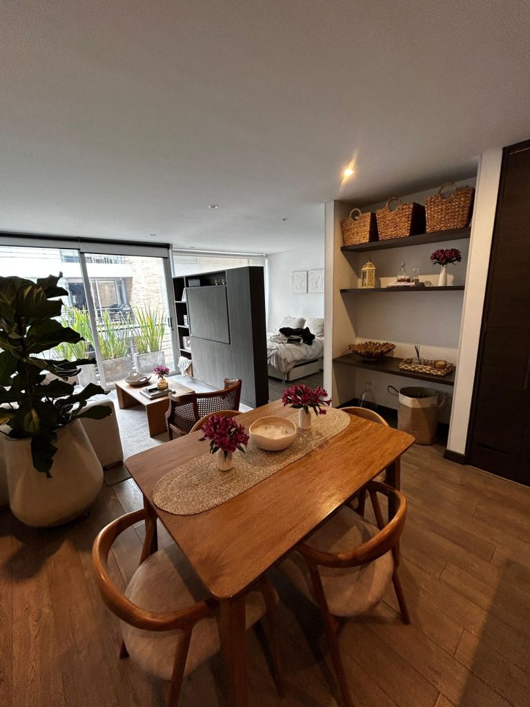 Vendo Lindo Apartamento Iluminado en Calleja Alta