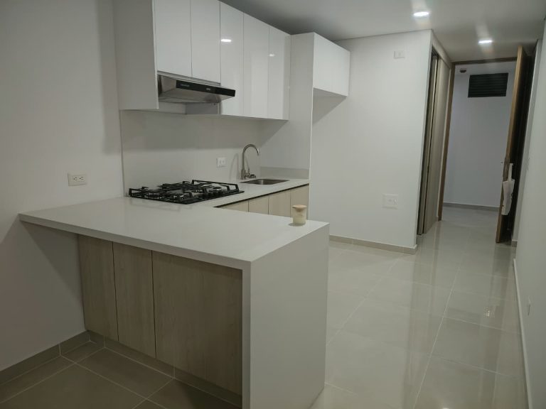 SE ARRIENDA APARTAMENTO PARQUE MUSEO- BARRIO SEVILLA