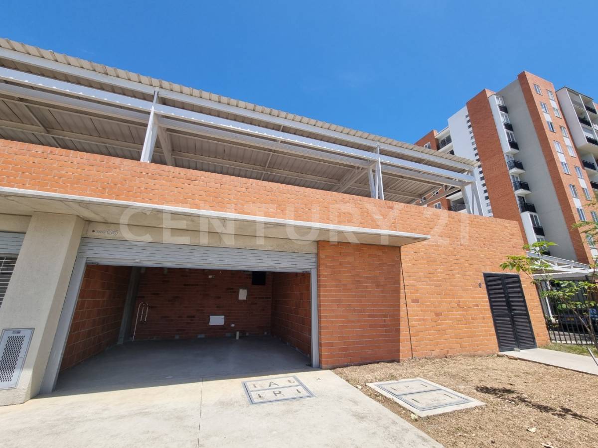 LOCAL COMERCIAL EN ALQUILER – TIERRA LINDA DE LA PRADERA