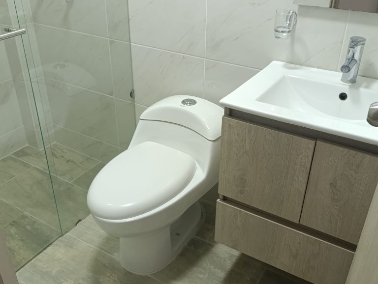 APARTAMENTO EN SEGUNDO PISO EN ARRIENDO EN LA CEJA