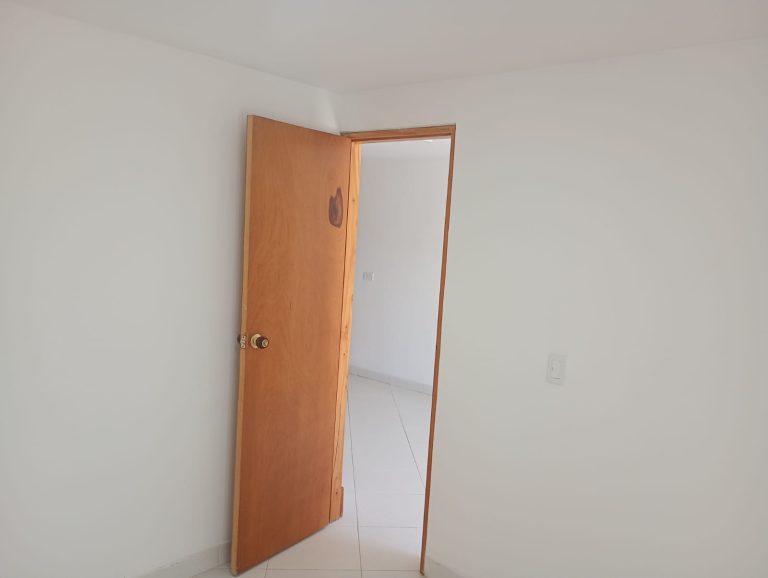 CASA EN ARRIENDO PRIMER PISO, EN LA CEJA ANTIOQUIA
