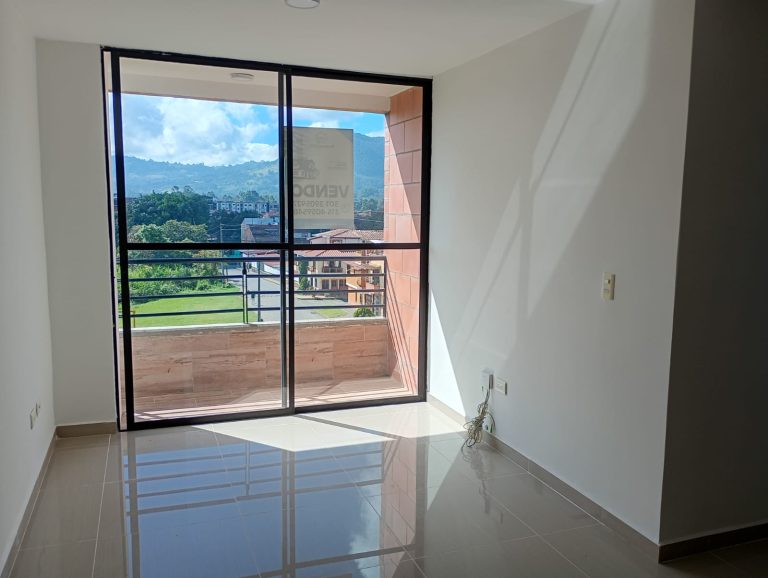 APARTAMENTO VENTA O ARRIENDO CUARTO PISO, EN LA CEJA ANTIOQUIA