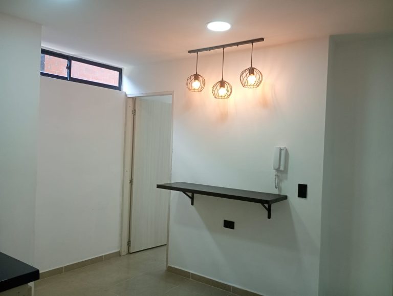 APARTAMENTO EN VENTA O ARRIENDO SEGUNDO PISO INTERNO EN LA CEJA ANT