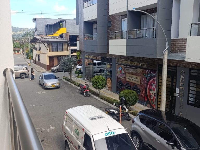 APARTAMENTO EN SEGUNDO PISO EN ARRIENDO EN LA CEJA