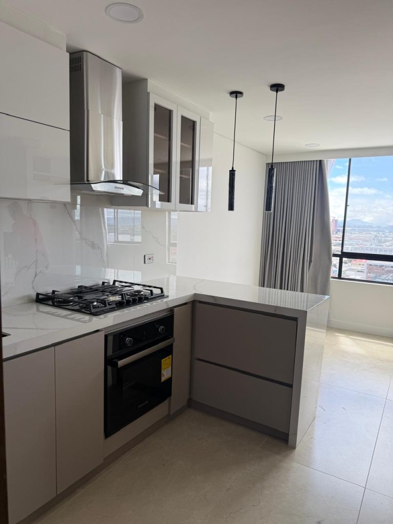 SE ARRIENDA APARTAMENTO CONJUNTO RESIDENCIAL URBANA 30