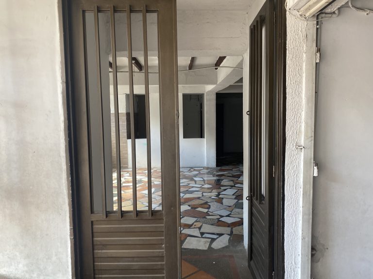 ARRIENDO CASA COMERCIAL VILLAMARIA | 10 SALONES – 7 BAÑOS