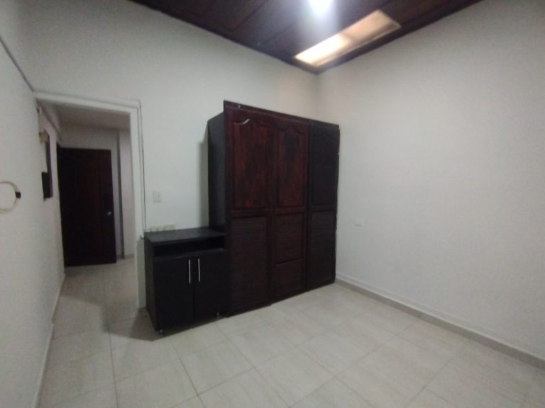 ARRIENDO APARTAESTUDIO VERSALLES MANIZALES | INDEPENDIENTE