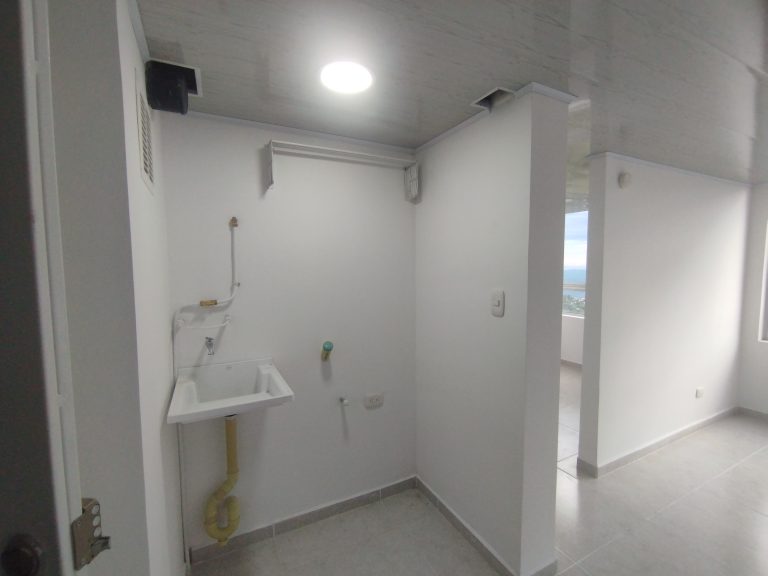 ARRIENDO APARTAMENTO ALCAZARES MANIZALES | 8VO PISO-2 ALCOBAS