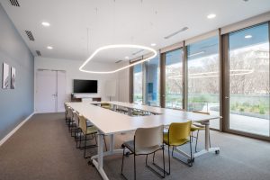 GenericConferenceroom_05.jpg
