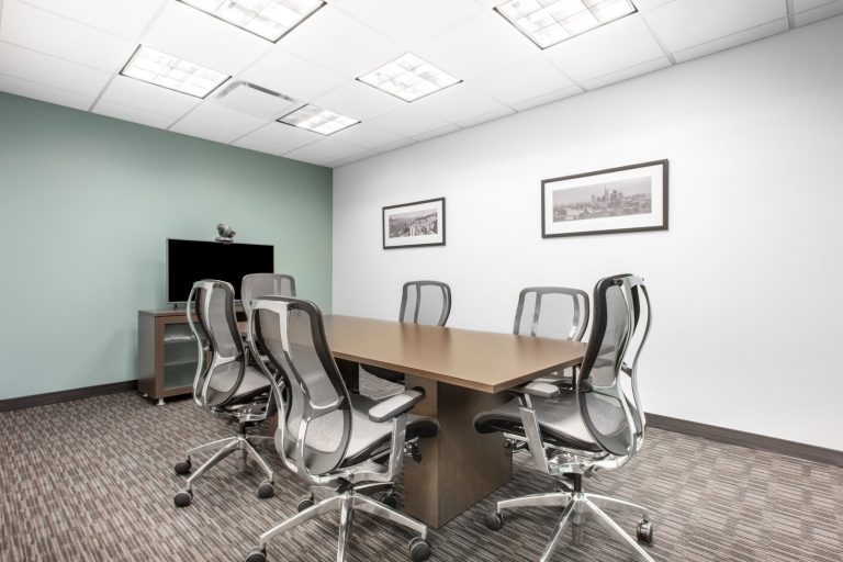 Oficina grande en alquiler – {{brand}} Bogota, Business Suites Santa Barbara {{city}}