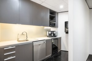Generic_Kitchen_07_jwd78k.jpg