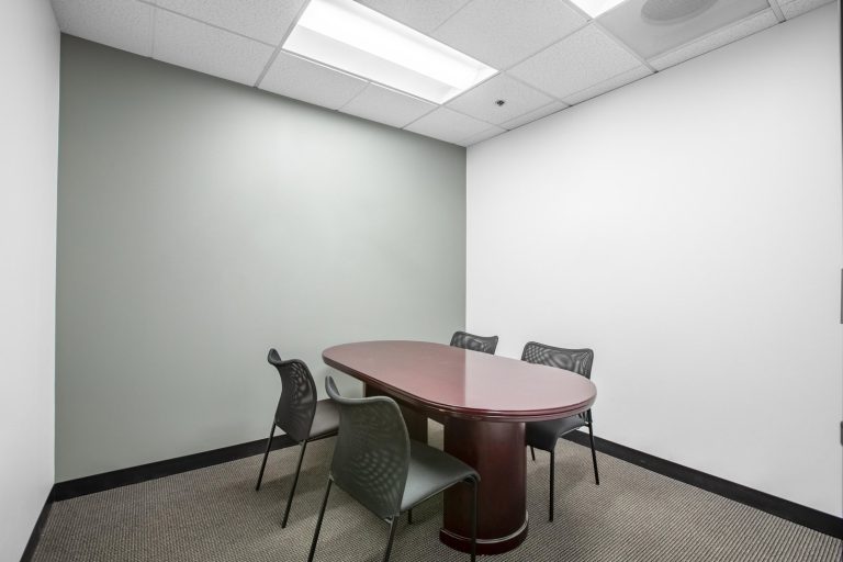 Oficina privada en alquiler – {{brand}} Cali, Edificio The C en {{city}}