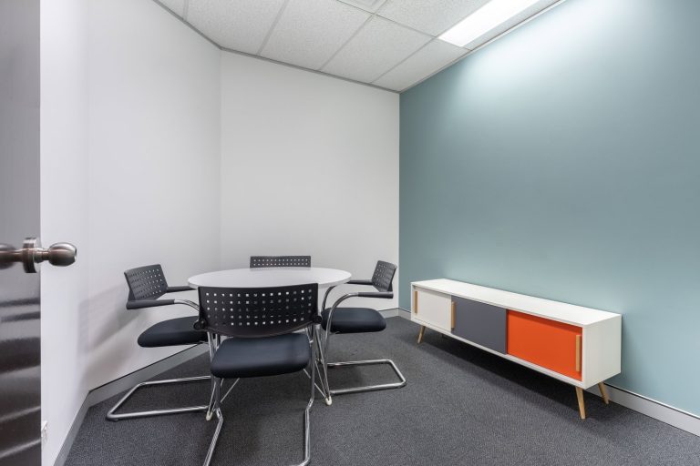 Oficina privada en alquiler – {{brand}} Cali, Edificio The C en {{city}}