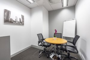 Generic_Large_meeting_room_10_iutphz.jpg