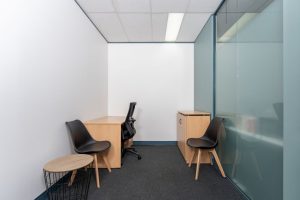 Generic_Small_Office_04_-_1K_JPEG_j2cr4n.jpg