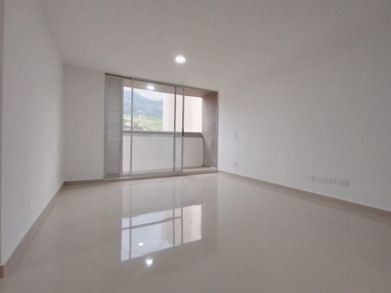 SE ARRIENDA APARTAMENTO EN CABAÑITAS - BELLO