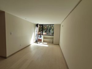 SE ARRIENDA APARTAMENTO EN CHAPINERO PISO 3