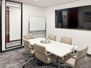 MeetingRoomL_87.jpg