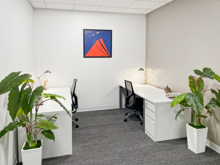 Alquiler de oficinas bellamente diseñadas para 1 persona en Bogota, 122 Logic