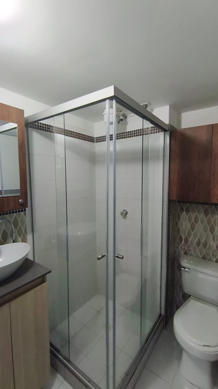SE ARRIENDA APARTAMENTO EN ROBLEDO LA AURORA, MEDELLÍN