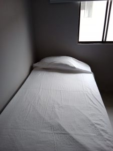 Habitación súper linda con aire acondicionado