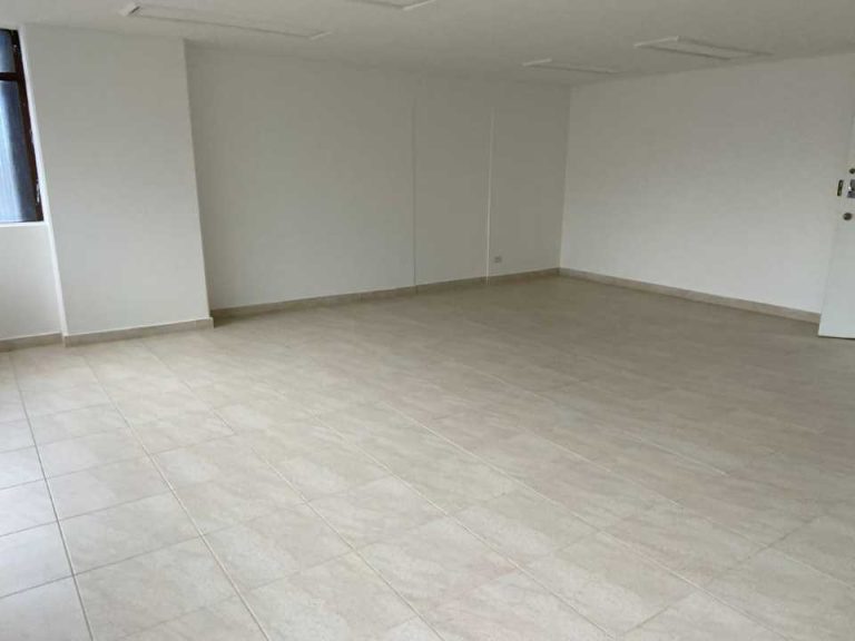 ARRIENDO OFICINA EN EL CENTRO 39 MTS2 EDIFICIO COVIiNOC VM