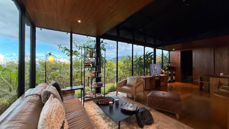 Arrienda Exclusiva Casa De Lujo Amoblada Alto Del Escobero Envigado