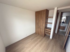 arriendo_apartamento_piso_7_vi_1757257777-3045_8970.jpeg