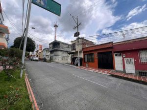 arriendo_casa_primer_piso_cerc_1731012086-349_318.jpeg