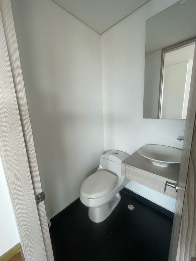 Arriendo hermoso apartamento vista 360 grados en Santa Bárbara Bogotá