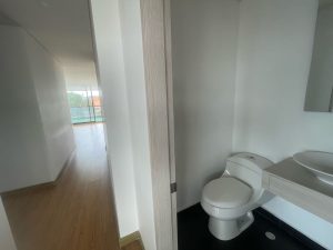 arriendo_hermoso_apartamento_v_1785777793-1611_385.jpeg