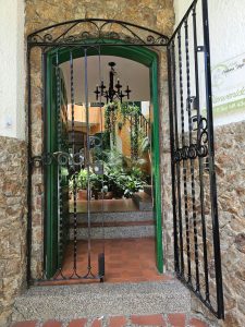 arriendo_hotel_oficinas_el_pob_1787248396-924_9291.jpeg