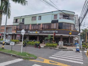 arriendo_local_en_dosquebradas_1786563739-5288_4433.jpeg
