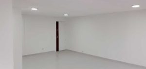 arriendo_oficina_remodelada_en_1632949182-9855_1714.jpg