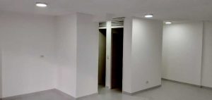 arriendo_oficina_remodelada_en_1632949184-6626_48.jpg
