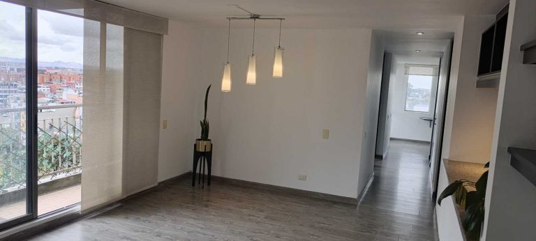 Moderno apartamento en venta o Arriendo en Modelia VIVA 26