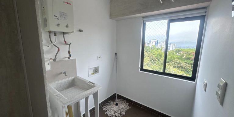 Rento apartamento en los alamos pereira
