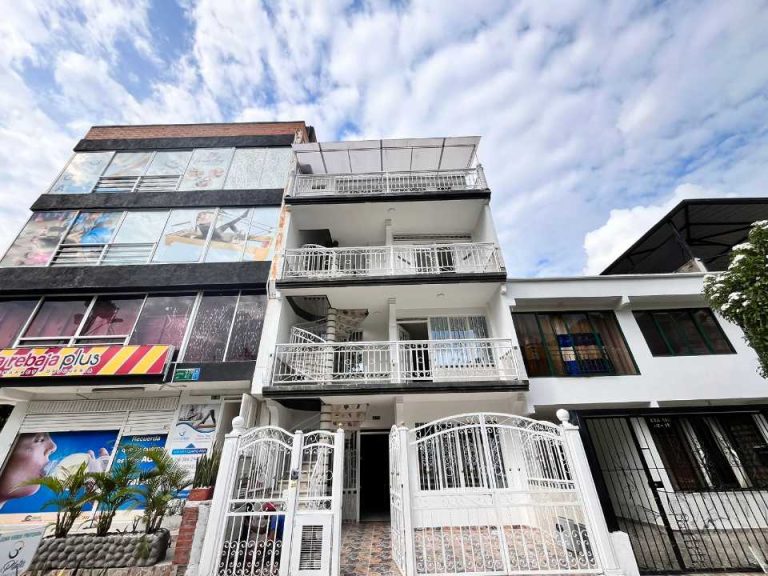 SE ALQUILA APARTAMENTO ESQUINERA CIUDAD CORDOBA RESERVADO GANGA