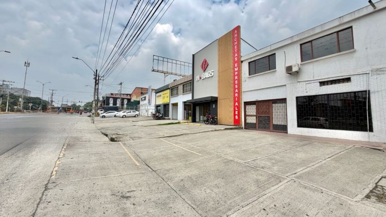 ALQUILO LOCAL COMERCIAL EN ACOPI