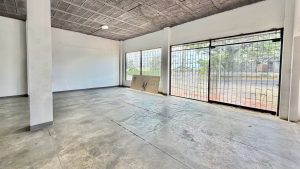 se_alquila_local_comercial_en_1786324592-4314_7973.jpeg