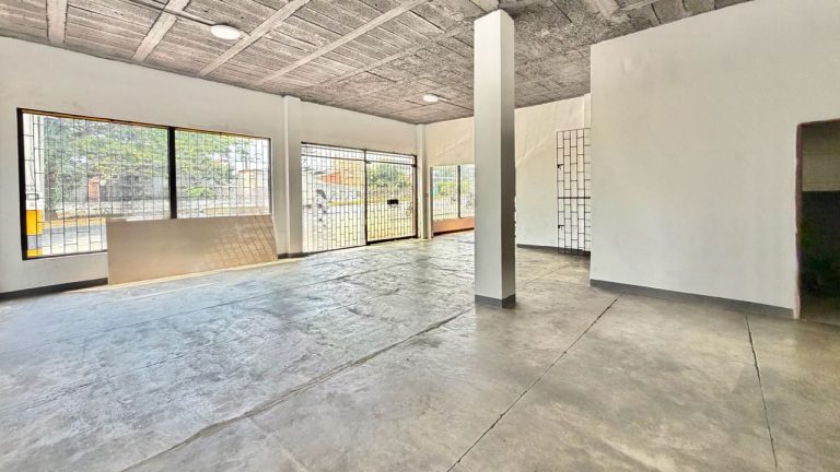 ALQUILO LOCAL COMERCIAL EN ACOPI