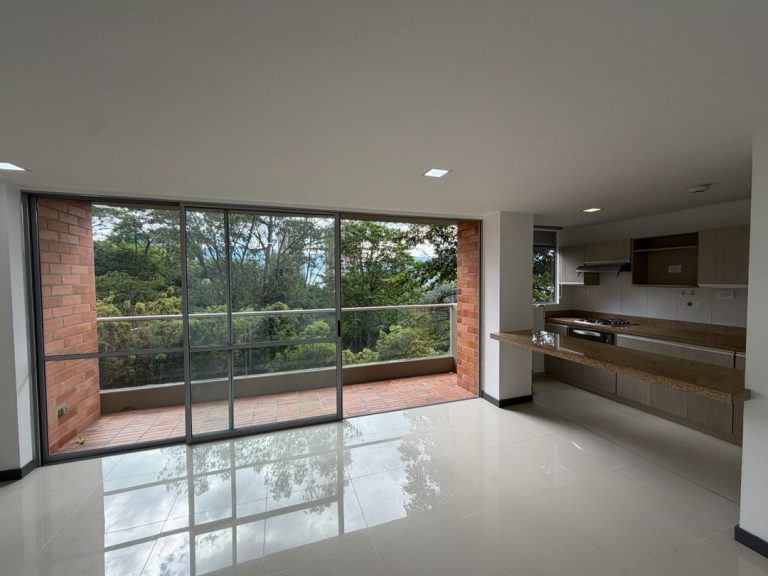 Se Arrienda Apartamento en Envigado, Intermedia