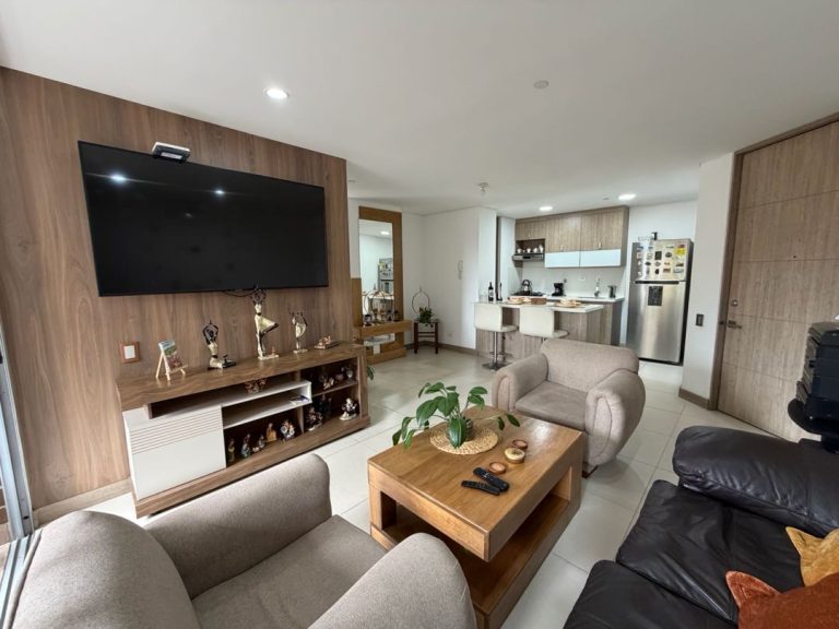 Se Arrienda Apartamento en Envigado, Intermedia