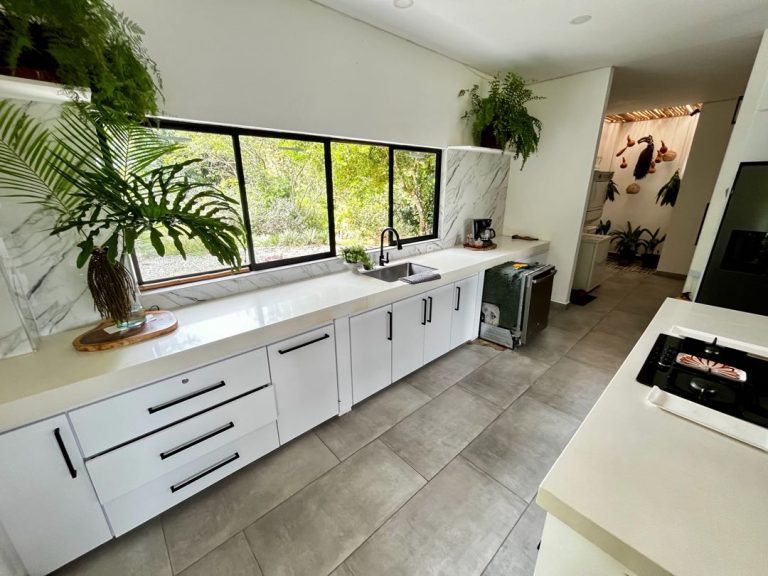 Se Arrienda Casa Campestre Fuera de Conjunto Cerrado – Sector Tebaida