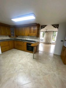vendo_amplia_casa_en_laureles_1745439065-2065_9263.jpeg