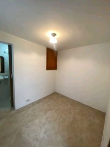 vendo_amplia_casa_en_laureles_1745439069-8369_7977.jpeg