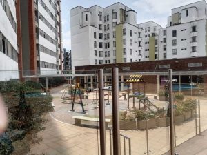 vendo_apartamento_con_parque_1715114782-9864_372.jpg